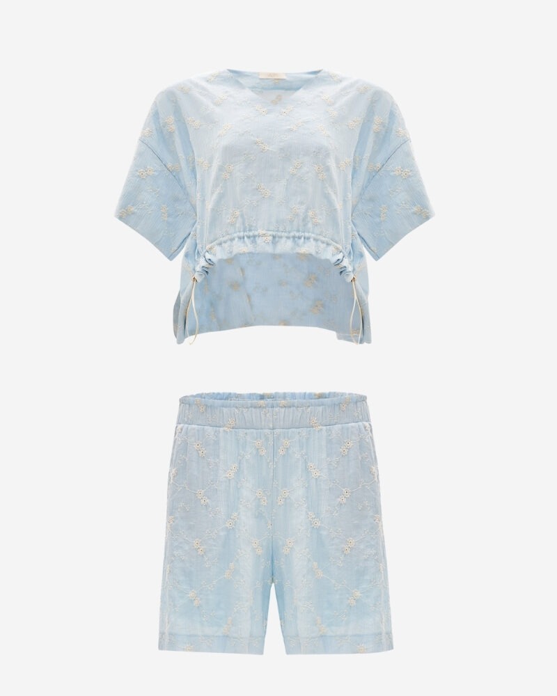 Nakış Detaylı Şortlu Takım